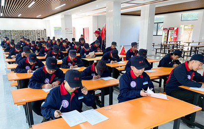 以赛促学，共同进取